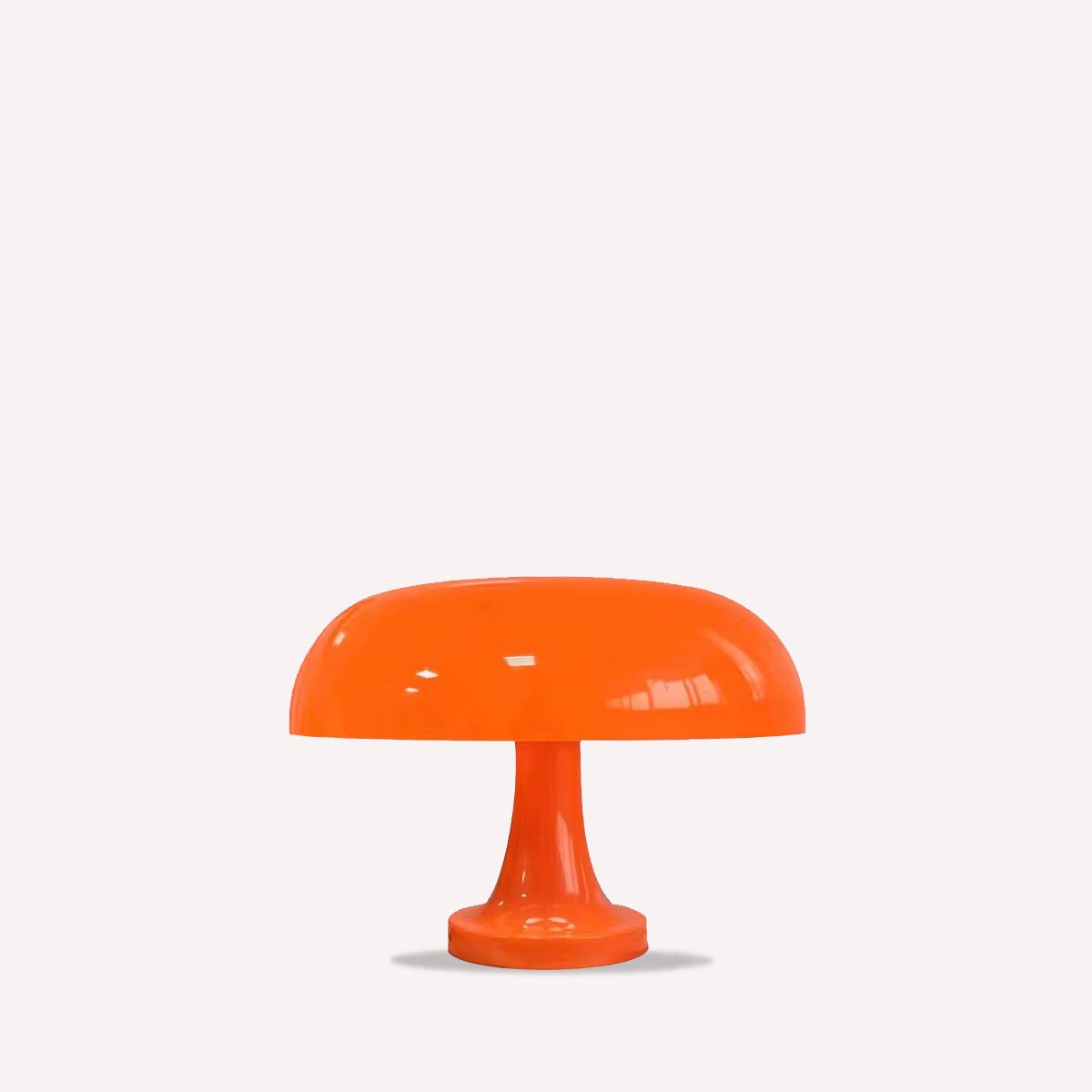 Mirea – Svamplampa med mysig belysning